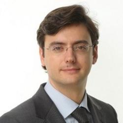 टीम-Luis M. Couto