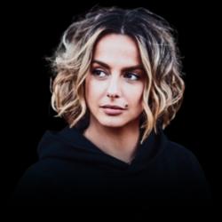 チーム-Raluca Cherciu