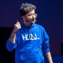 تیم-Ayush Ranjan